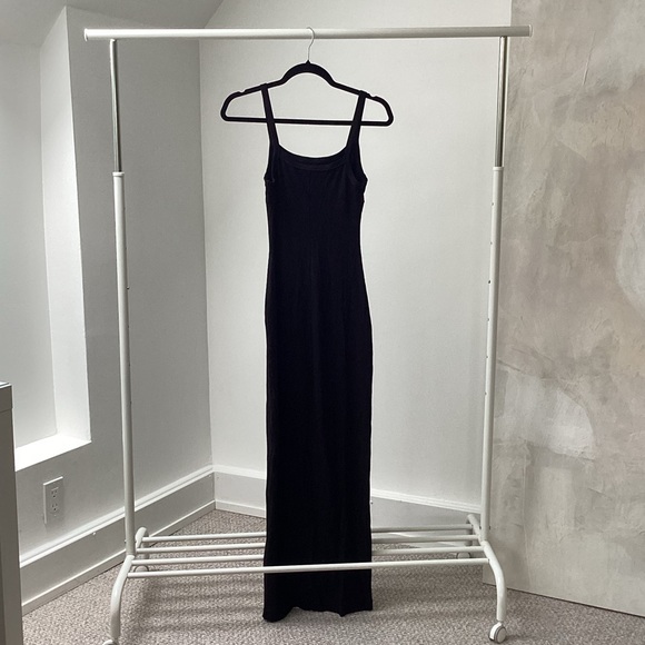 Dynamite Black Ribbed Maxi Dress - Picture 2 of 2